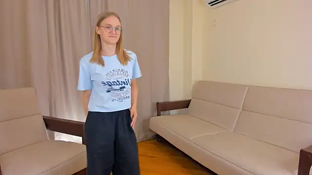 FemMantis webcam