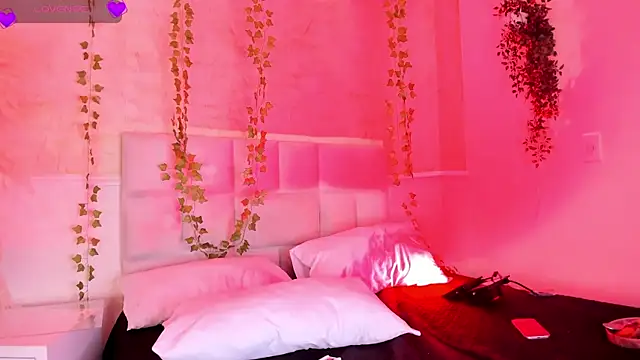 AlondraSoomer webcam