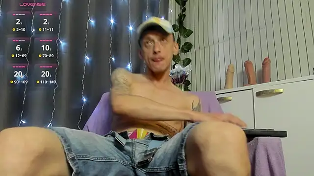 James2Inked webcam