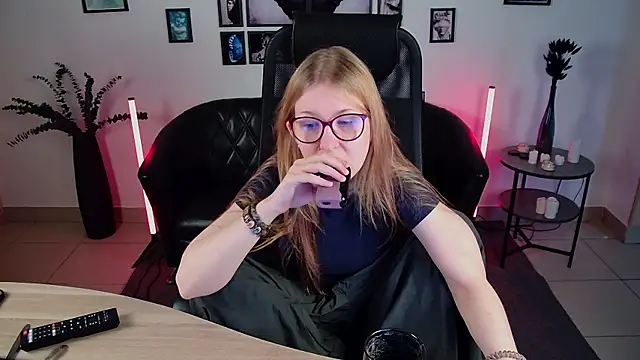 lanafitch webcam