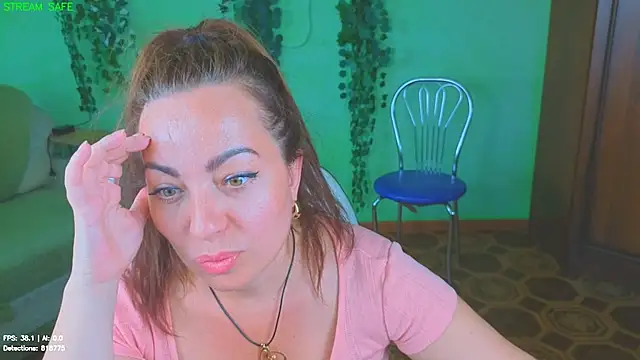 Zoe_Zephyr live cam on StripChat