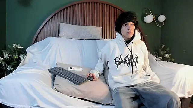 Diamond_twink webcam