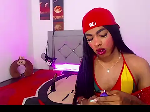 whitneytt live cam on StripChat