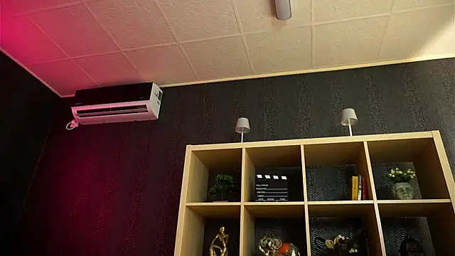 YourSweetxSin webcam