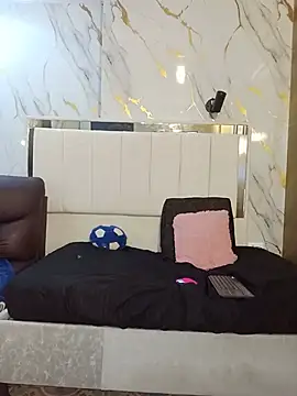 Chloe16_ webcam