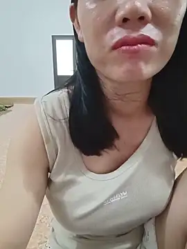-Maya-a webcam