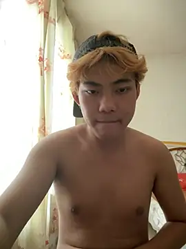 Reverie623 webcam