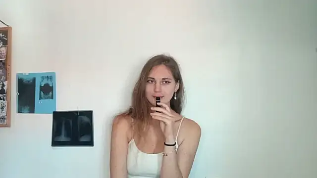 peachyglowX webcam