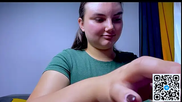 Dreamyblushfairy webcam