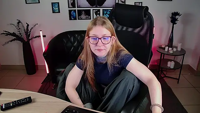 lanafitch webcam