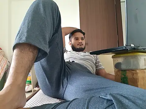 young-hairy-jon webcam