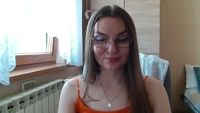 LooveELLYx webcam