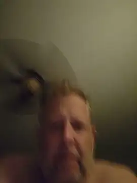 Mikey40wv live cam on StripChat