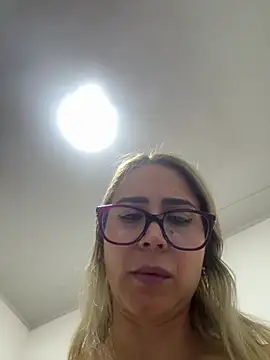Valery_Molinafg webcam