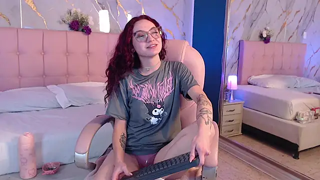 Red_kytty6 webcam