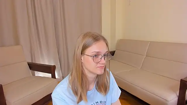 FemMantis webcam