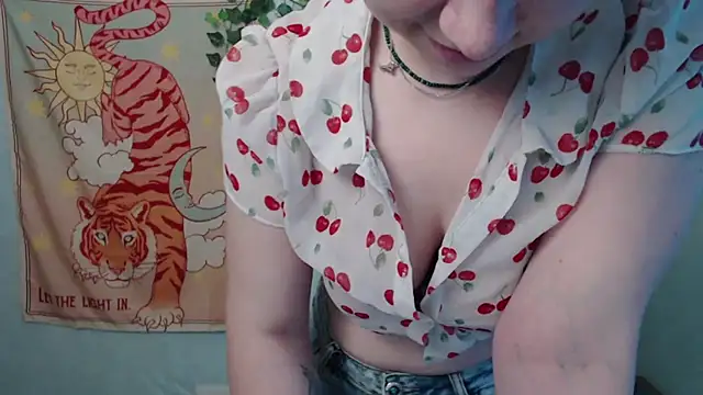 VeryVeryVeryShy_ webcam