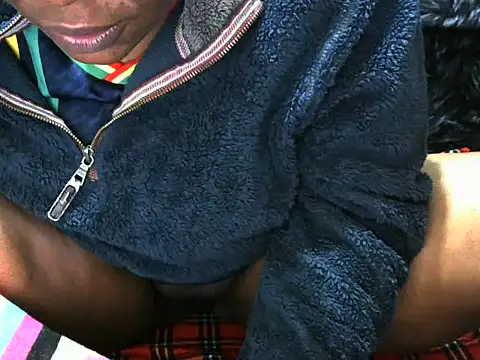 ebonyzoey webcam