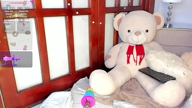 KaelSoft_ live cam on StripChat
