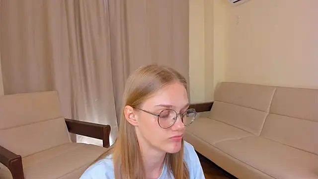 FemMantis webcam
