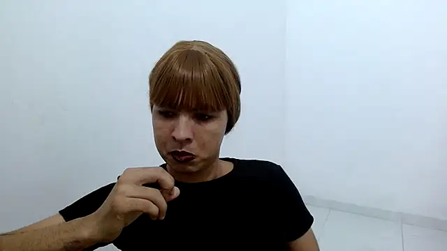 estefania224 webcam