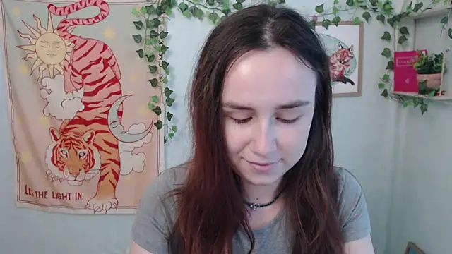 VeryVeryVeryShy_ live cam on StripChat