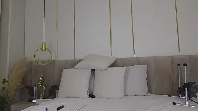 HaileyRoses webcam