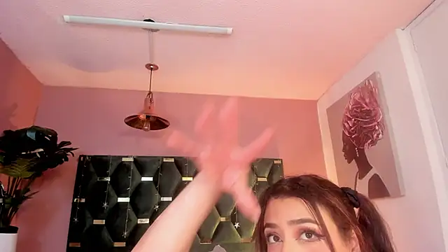 Red_lady webcam