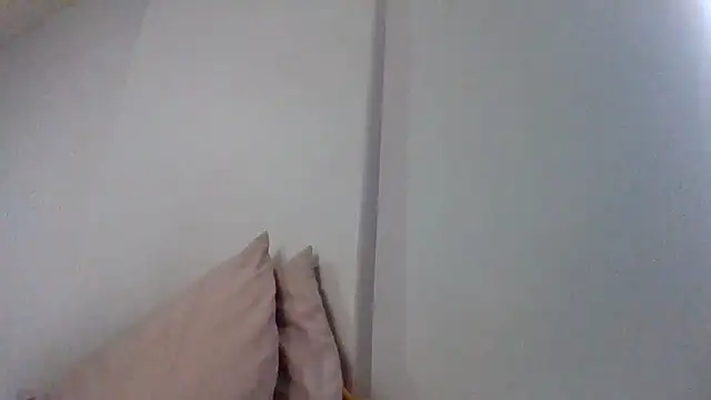 BabeAssXX webcam