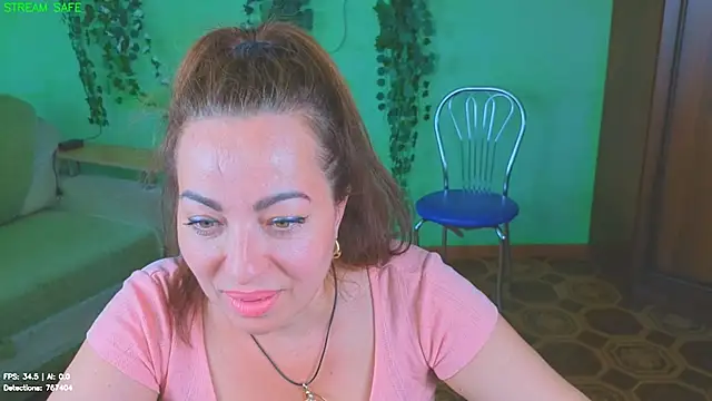 Zoe_Zephyr webcam