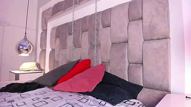 LucasThomson_ webcam