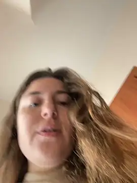 kate_nicepops333221 webcam