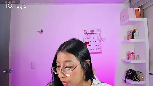 Bella_hart webcam