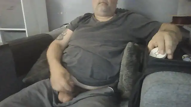 Naturistmale45 webcam