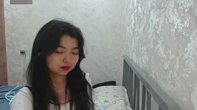 Shy_Kira webcam