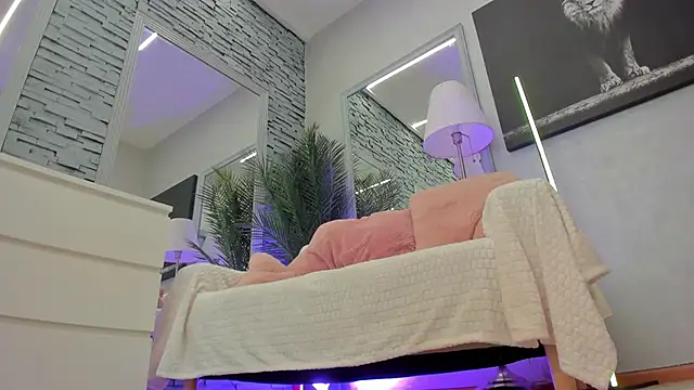 Reina_Cummings webcam