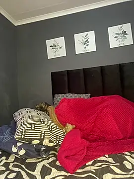 Ebony_Warlock_ webcam