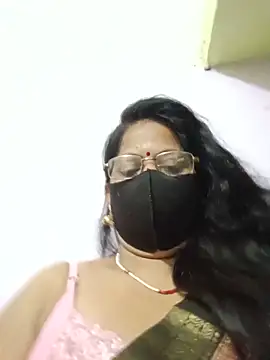 SEEMA_012 webcam