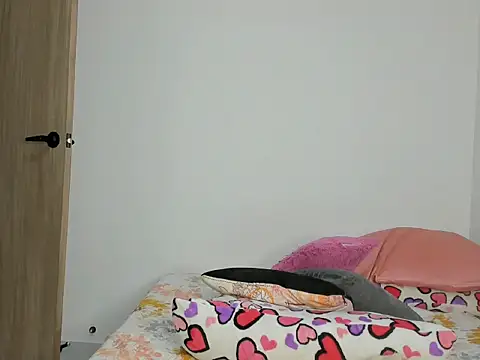 nia_brown webcam