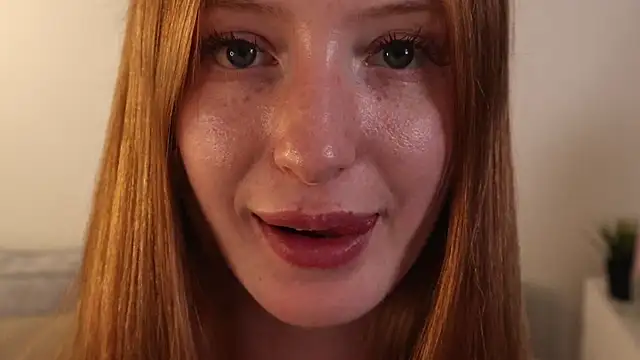 Felicia_Bernot webcam