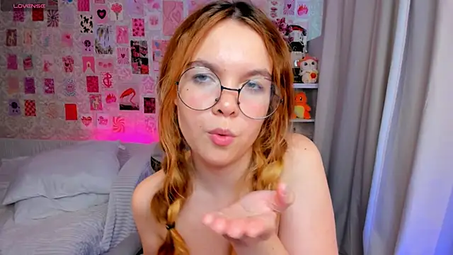 Sirena_Rose webcam