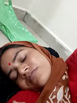 Hotnewbhabi_riya webcam