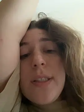 kate_nicepops333221 webcam