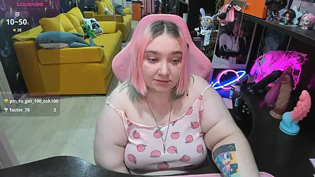 Softie_Sofy webcam