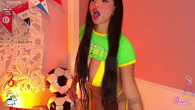 MalaikaBrown webcam