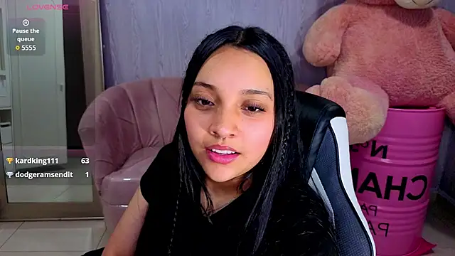 lia_harper_t - Lia_harper_t's free webcam - UK Sex Cams