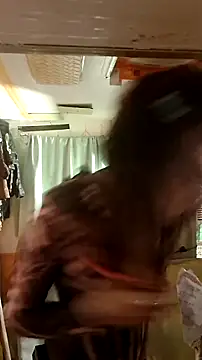 whitetrashdirtyslut webcam