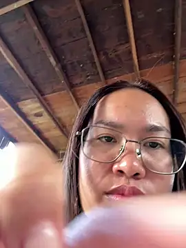 Ponthip webcam