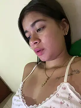 Kloe_1223 webcam