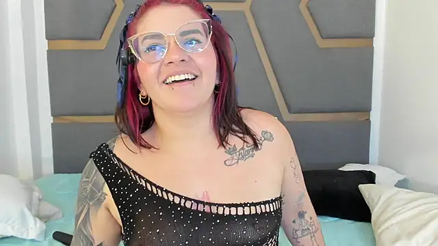 juana_valkiria webcam